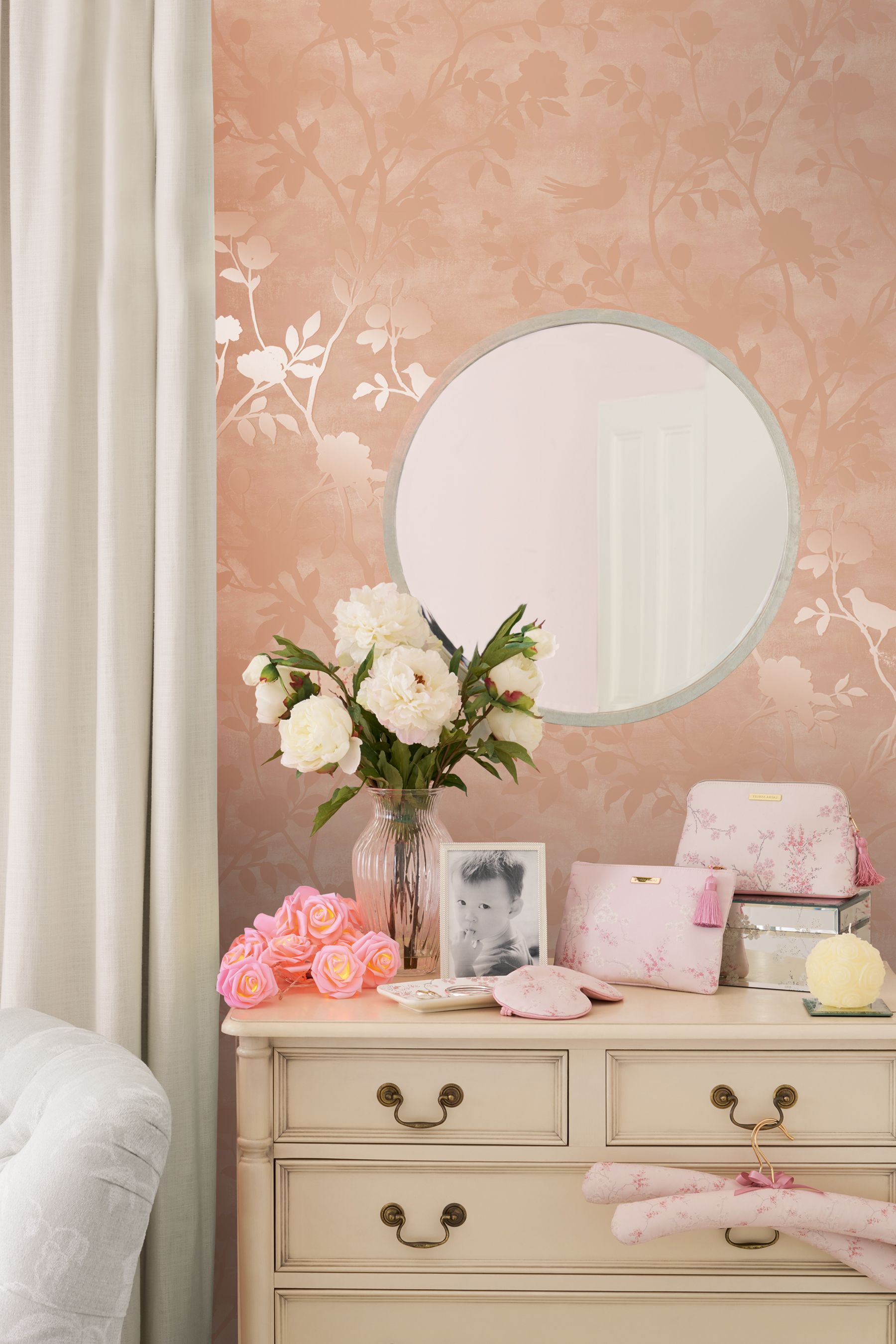 Buy Laura Ashley Eglantine Silhoutte Wallpaper from the