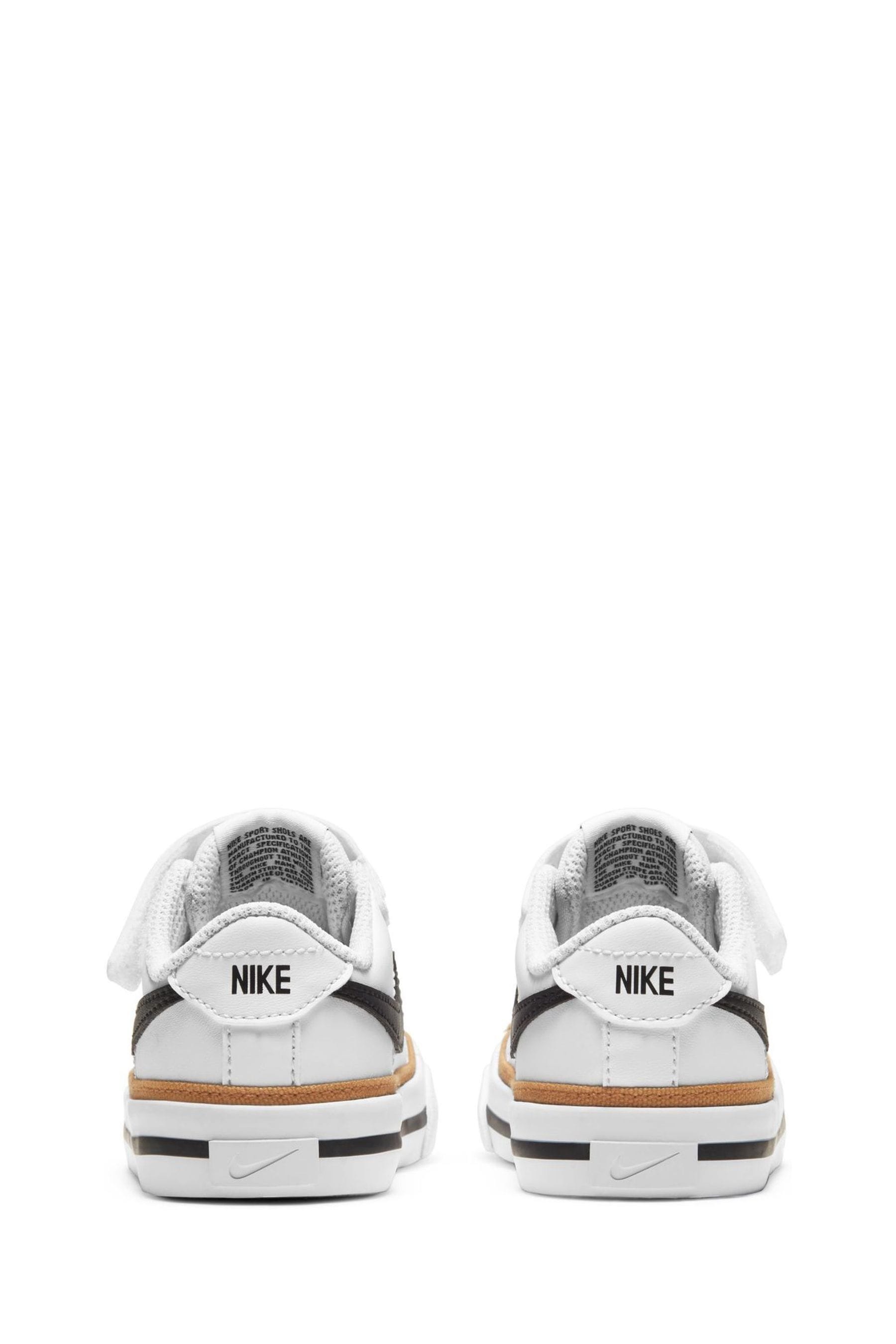 nike legacy court trainers