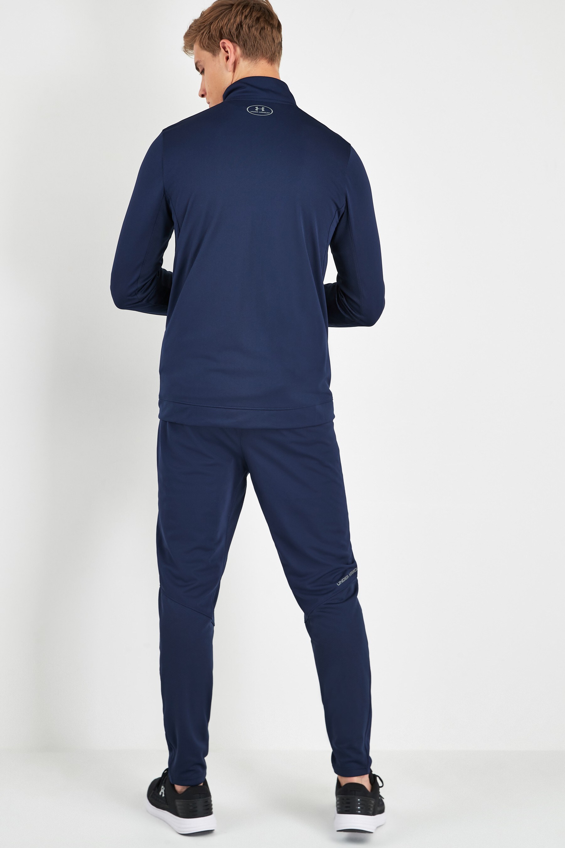 challenger 2 under armour