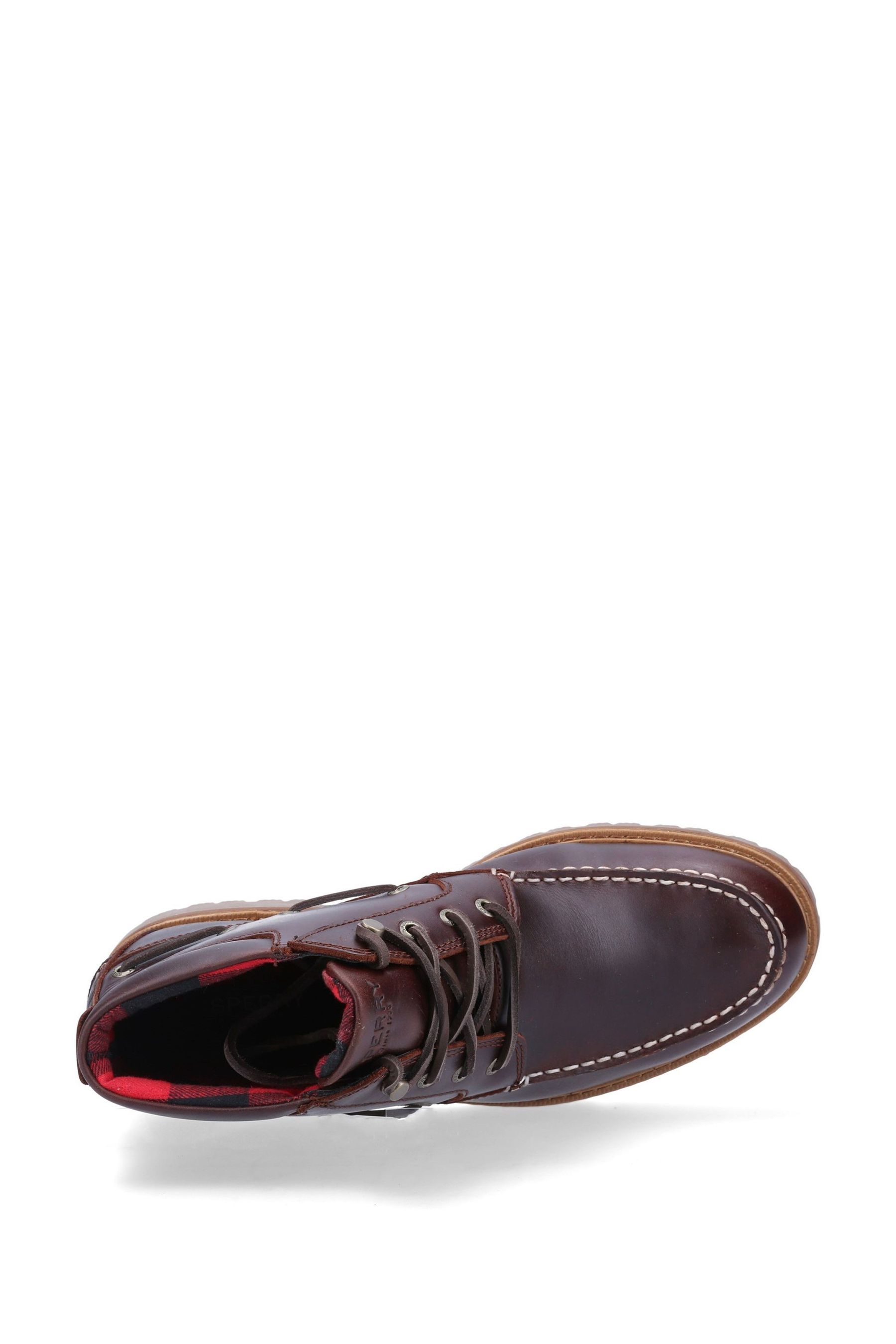 sperry lug boot