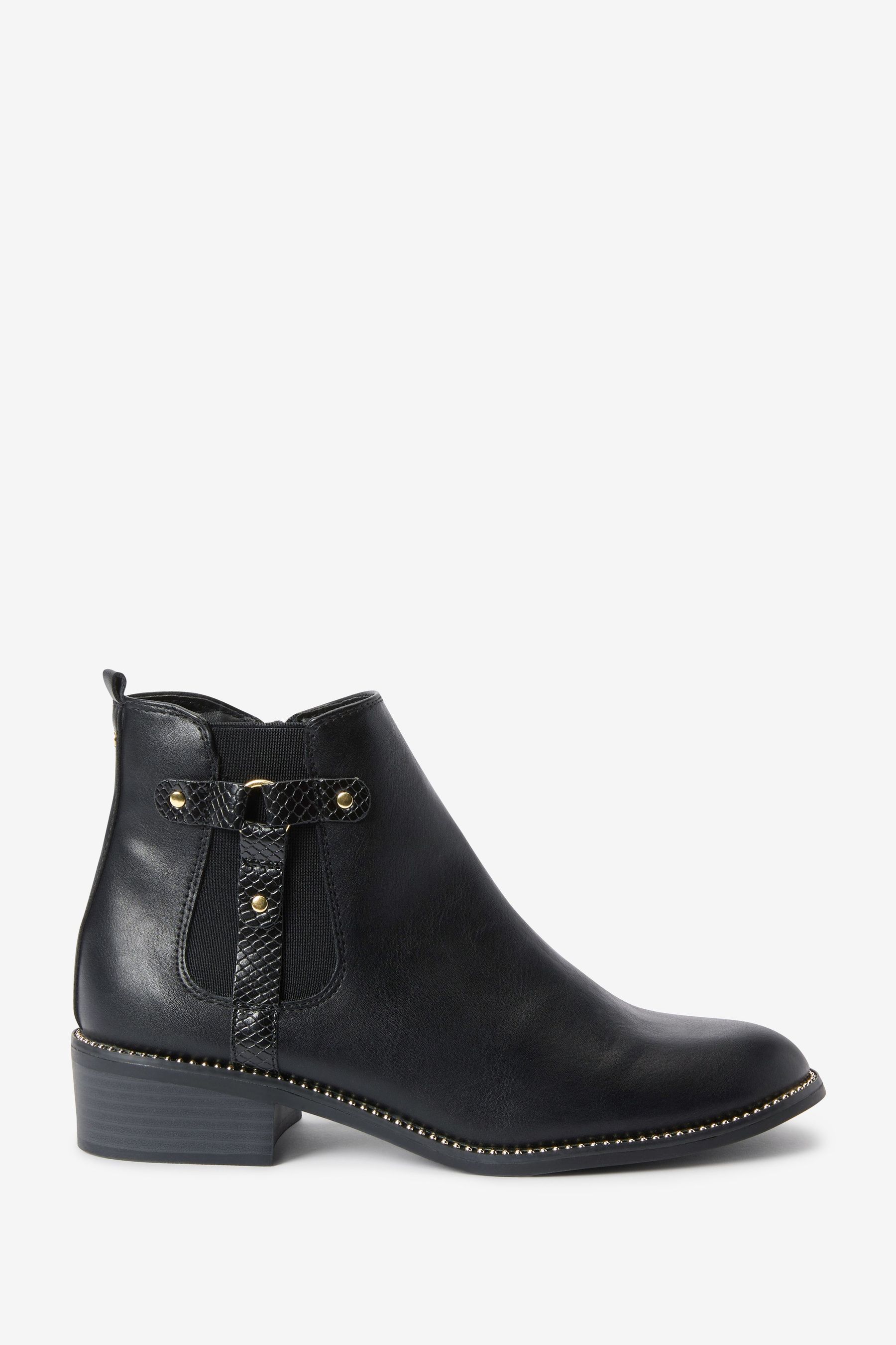 forever comfort casual chunky chelsea boots