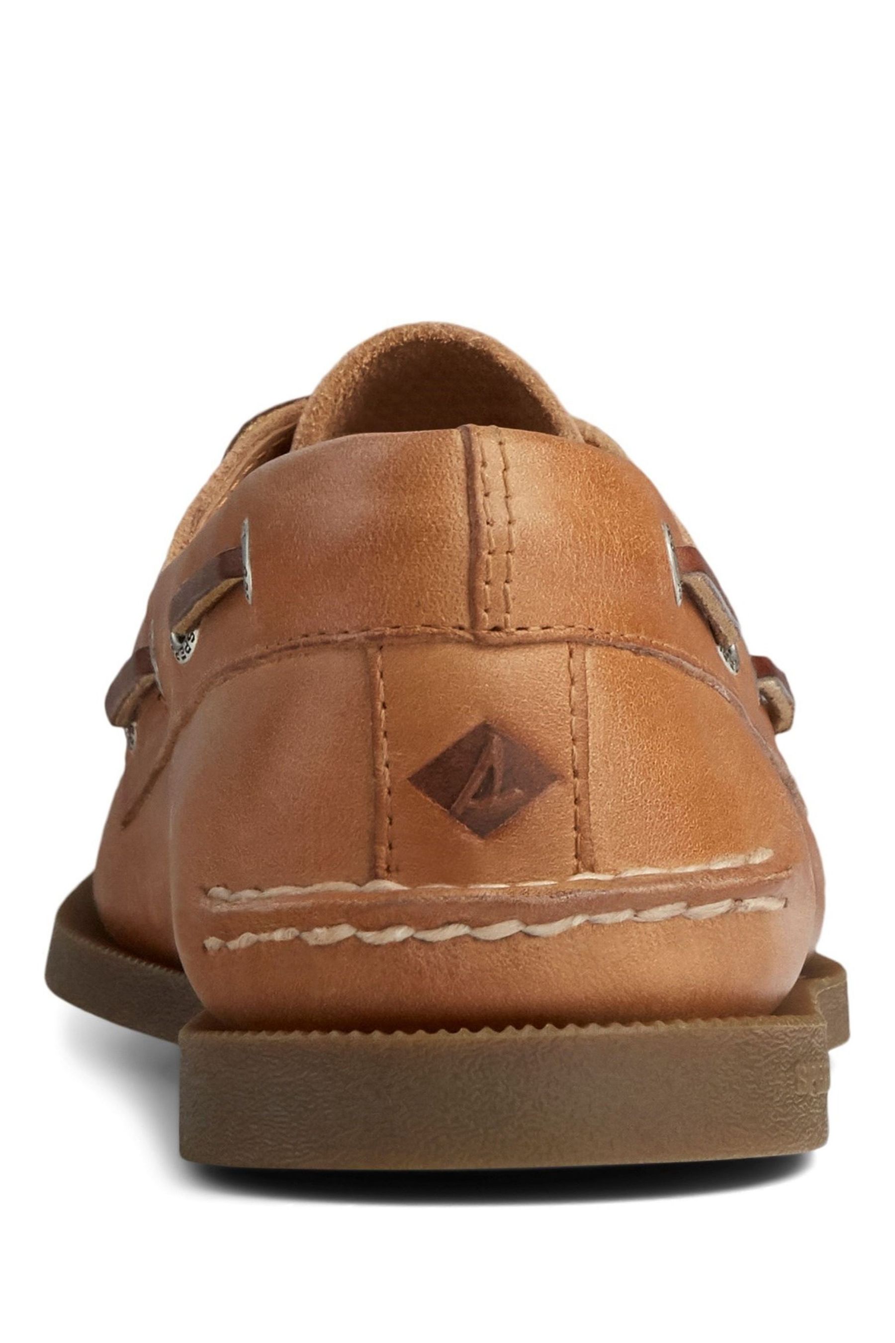 sperry tan leather boat shoes
