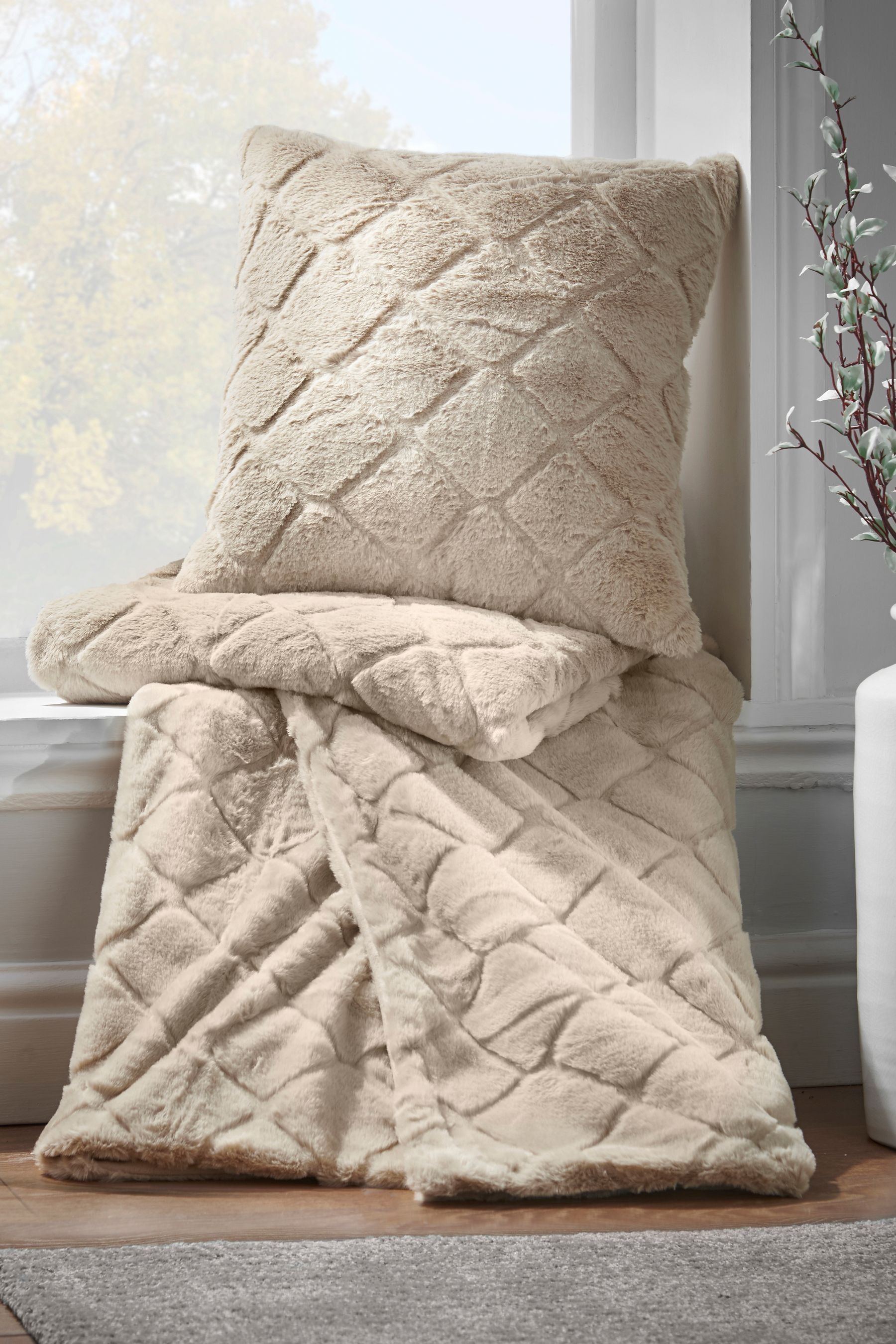 Catherine Lansfield Rainbow Hearts Cosy Fleece omkeerbare eenpersoons dekbedovertrek set met kussensloop roze
