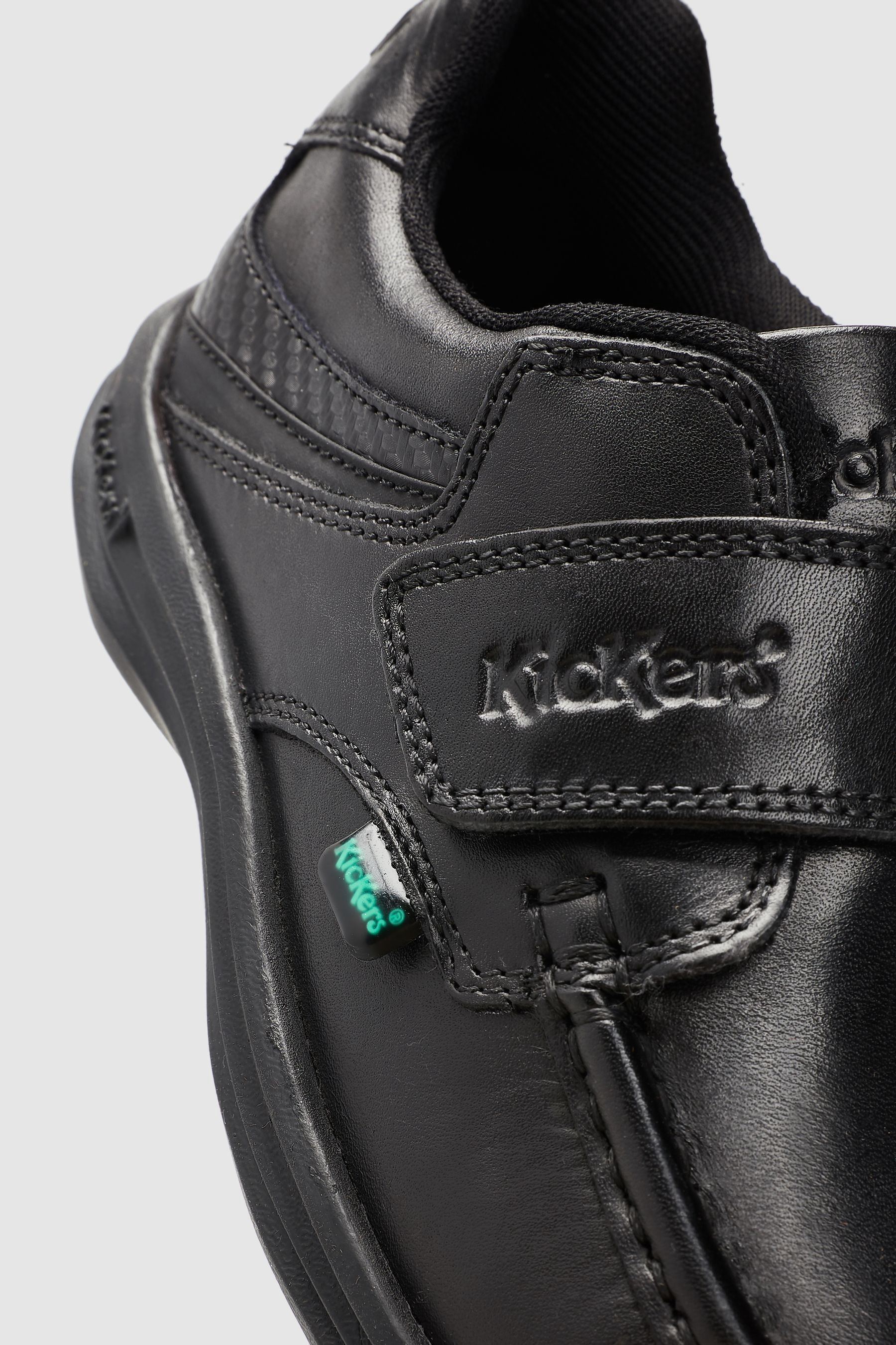 kickers reasan strap infant