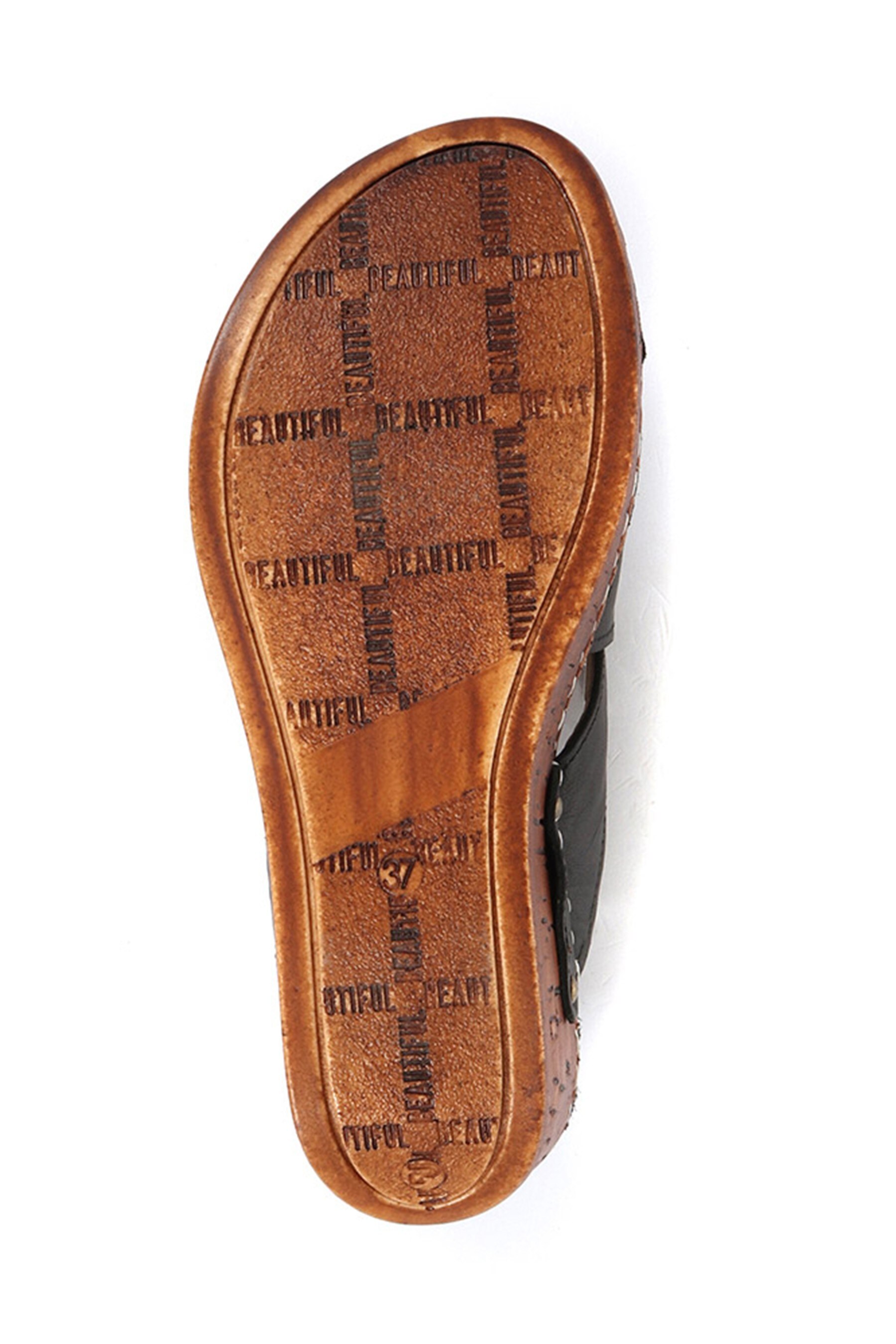 pavers casual clog