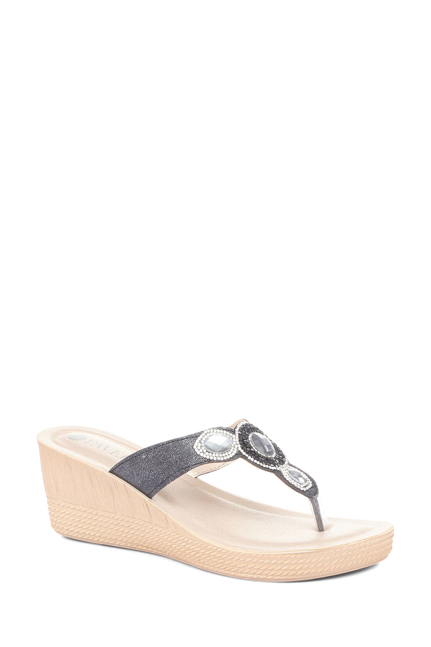 pavers toe post sandals sale
