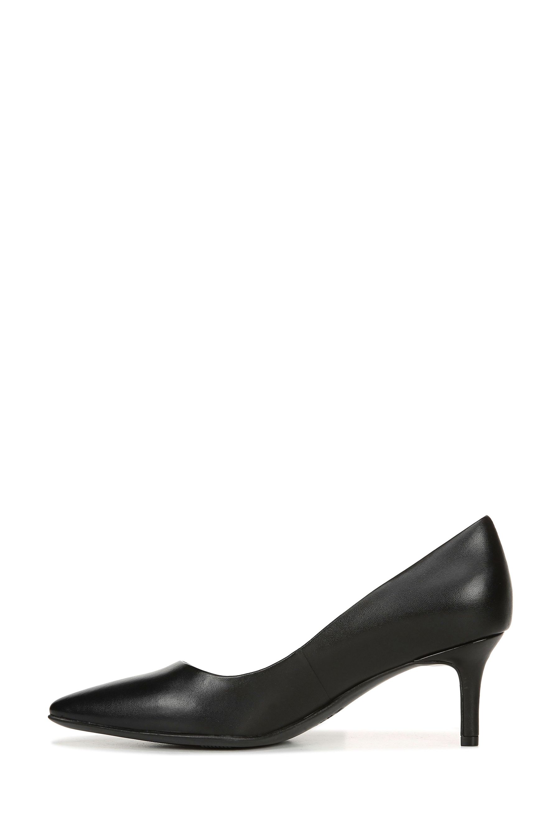 naturalizer everly pump