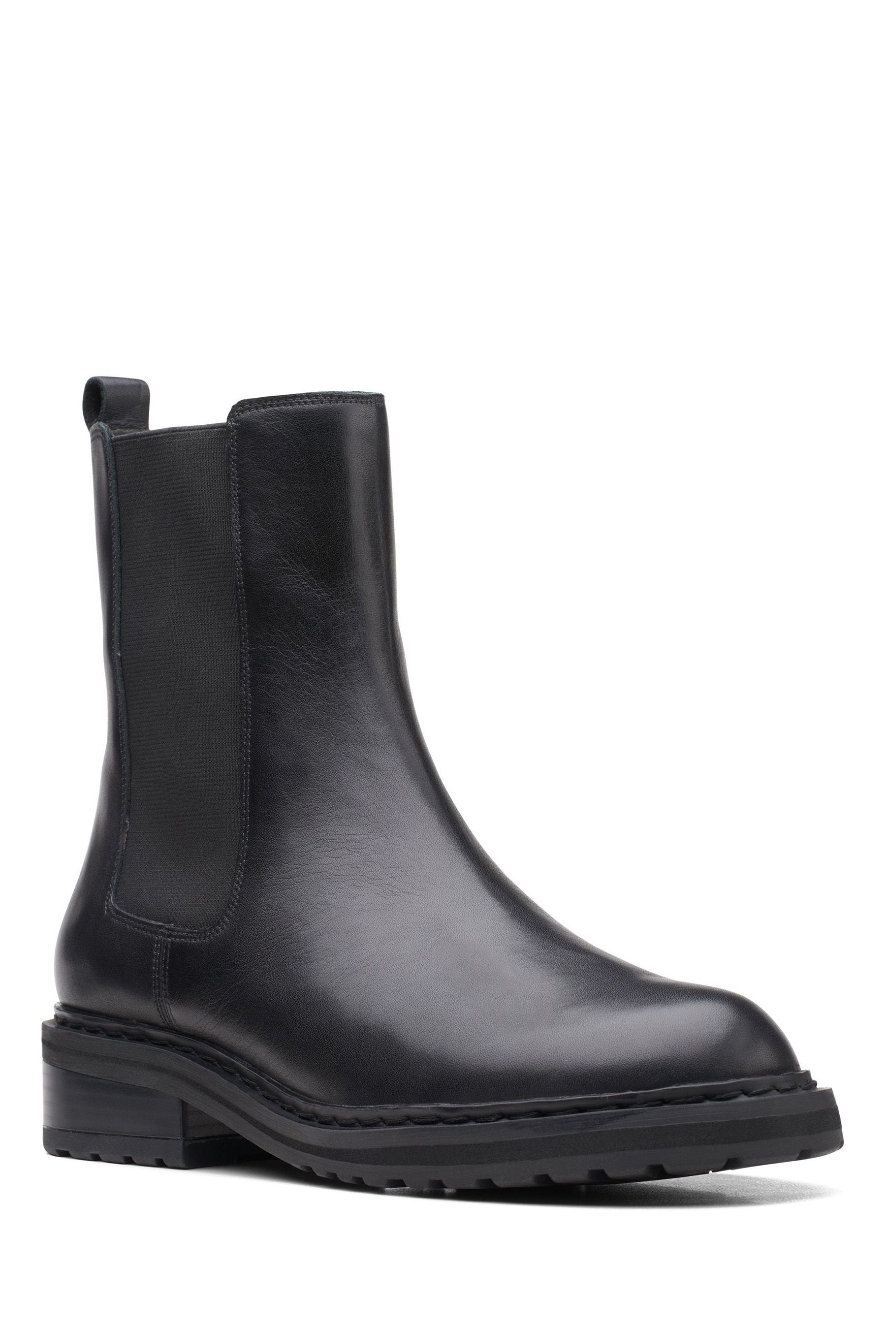 clarks tilham