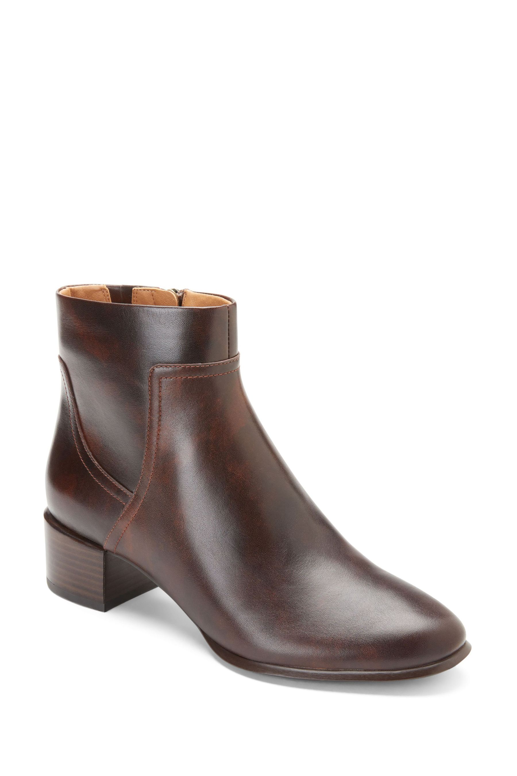 vionic kamryn ankle boot
