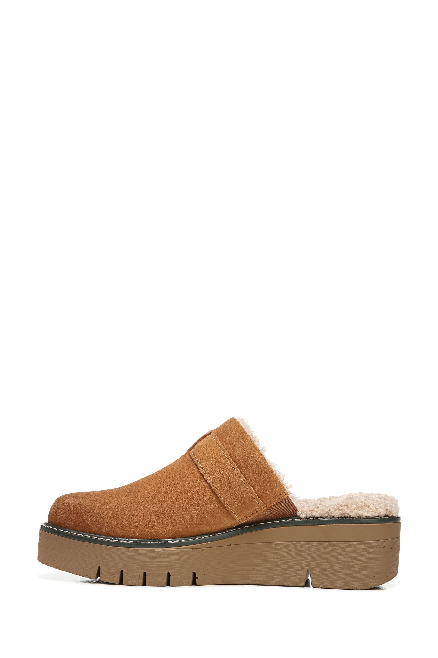 naturalizer wayde mules