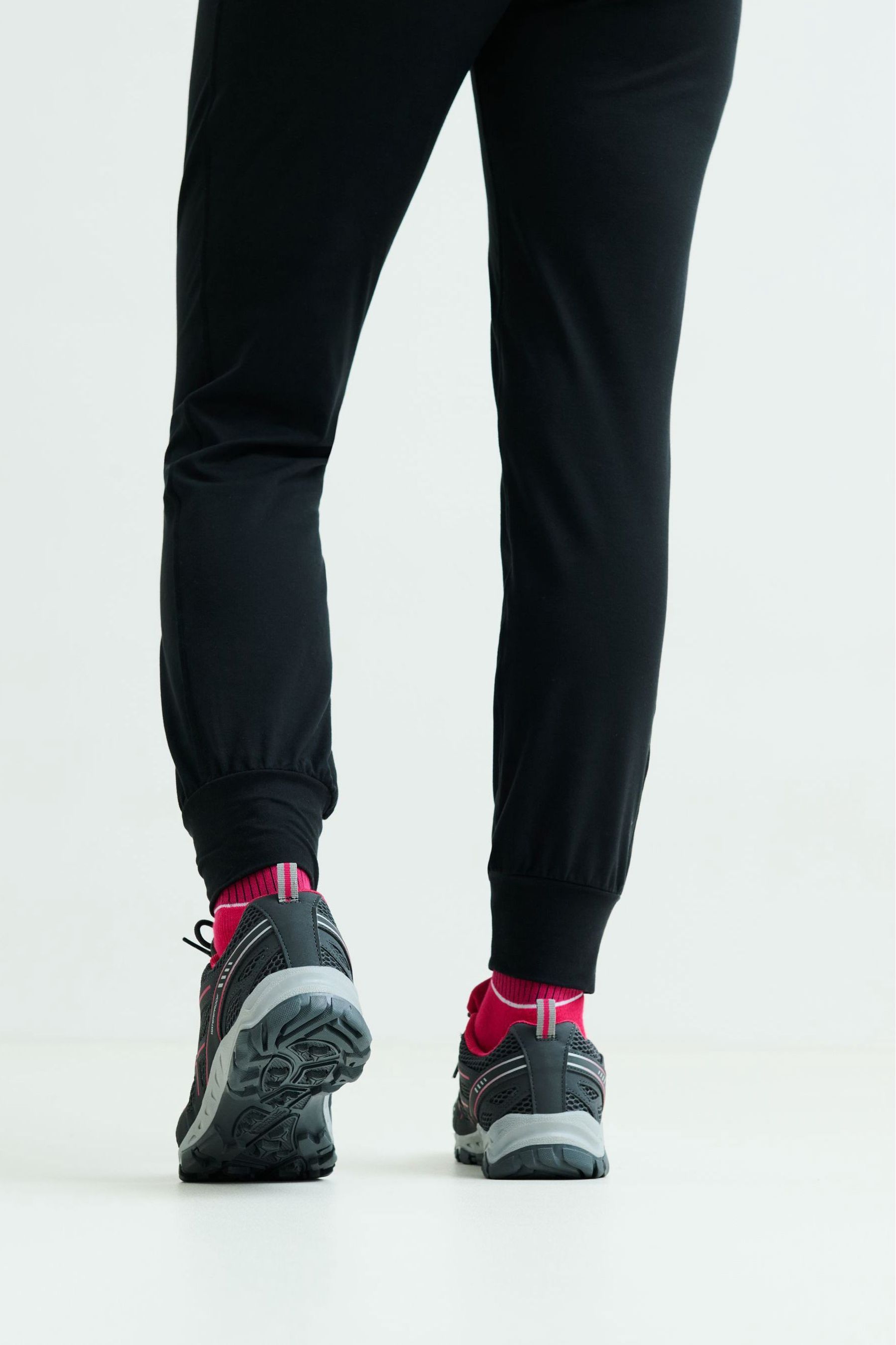 vendeavour waterproof walking shoe