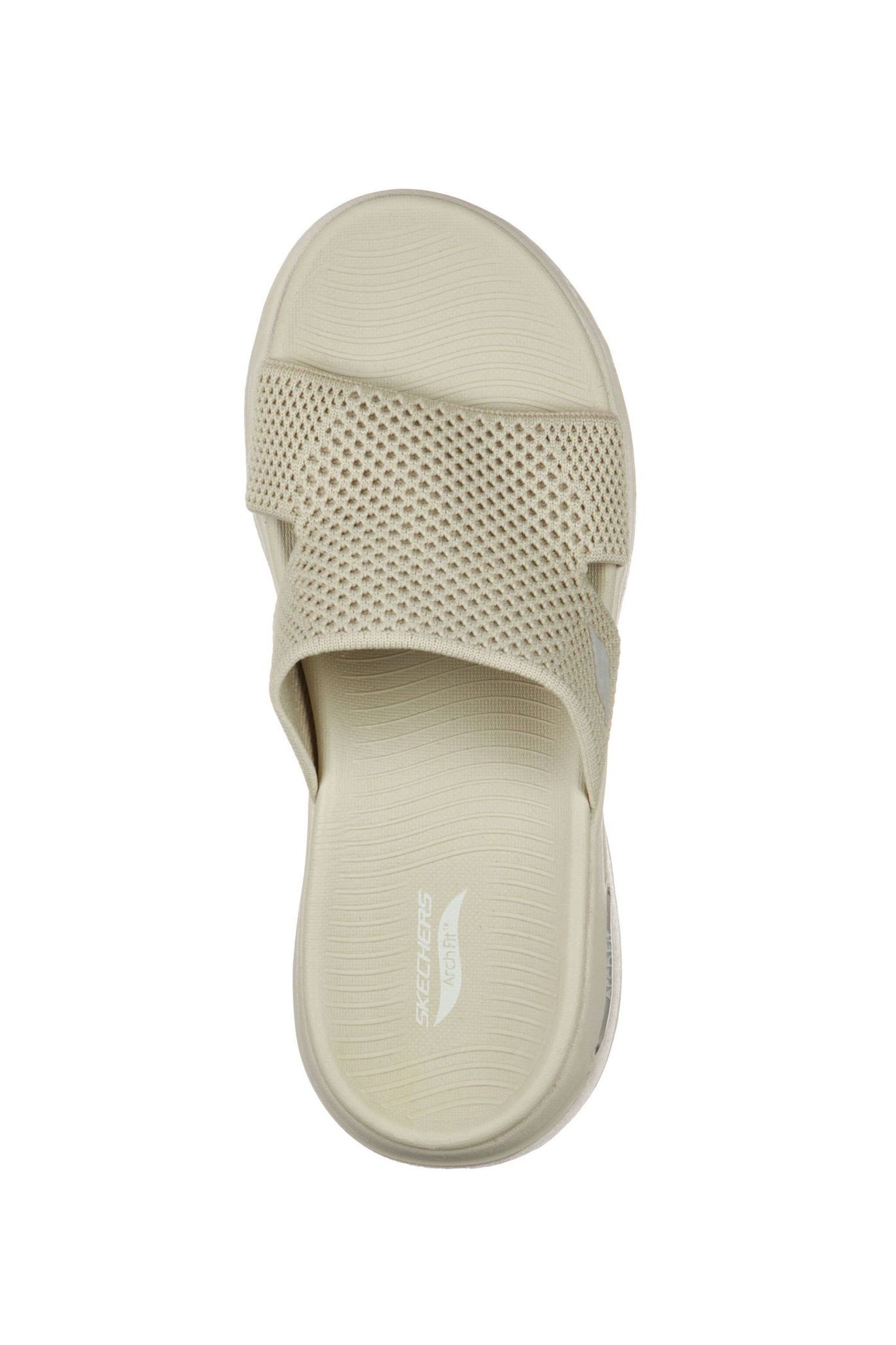 skecher arch support sandals