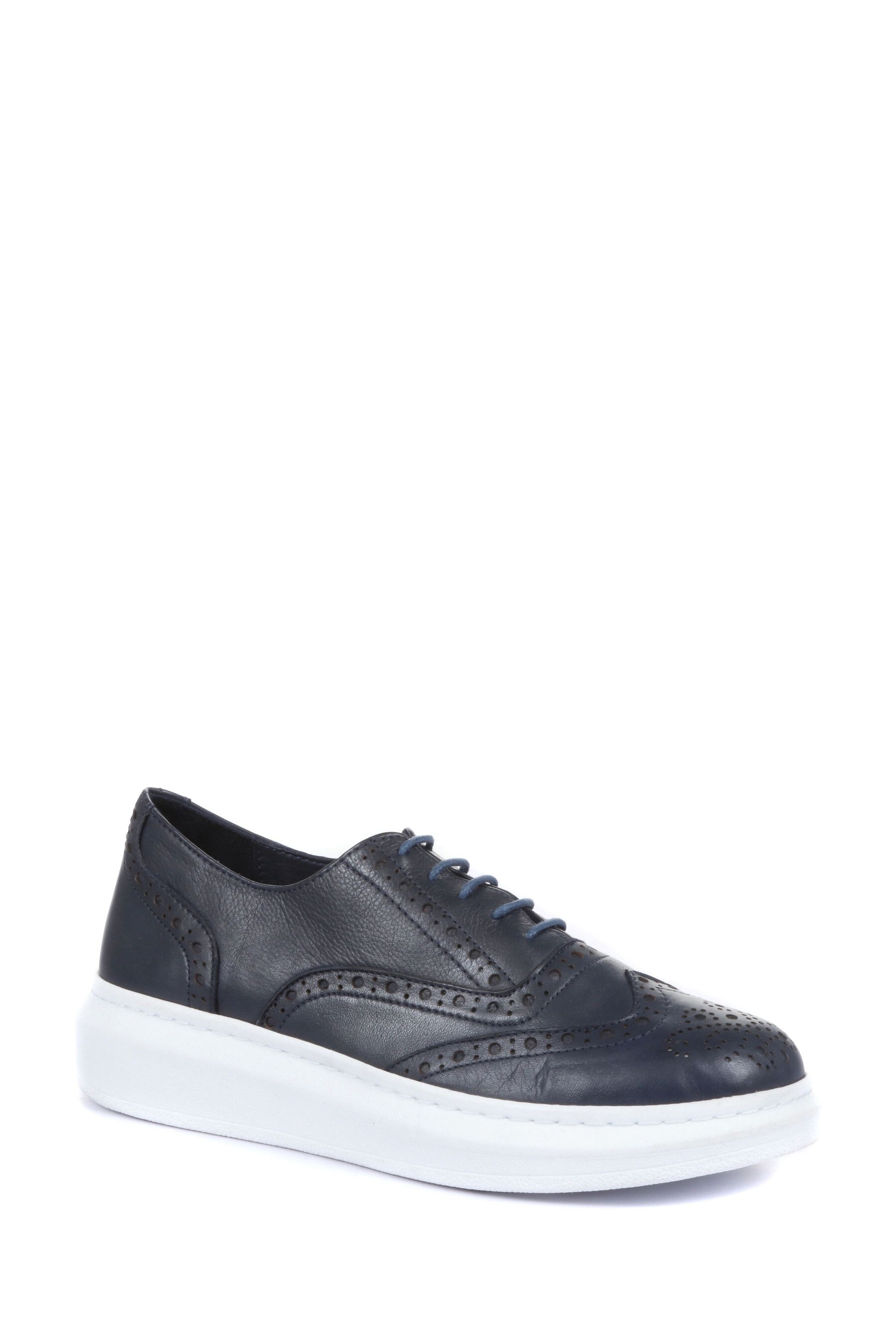 bellissimo leather trainer with zip detail
