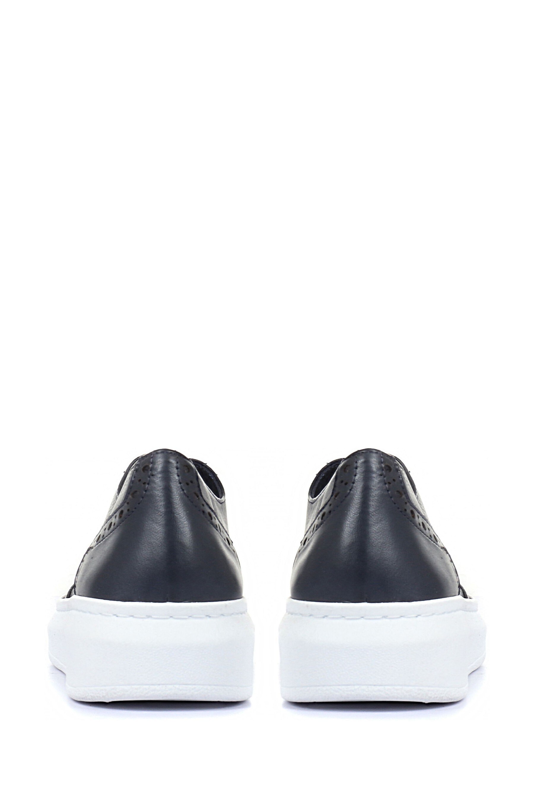 bellissimo leather trainer with zip detail