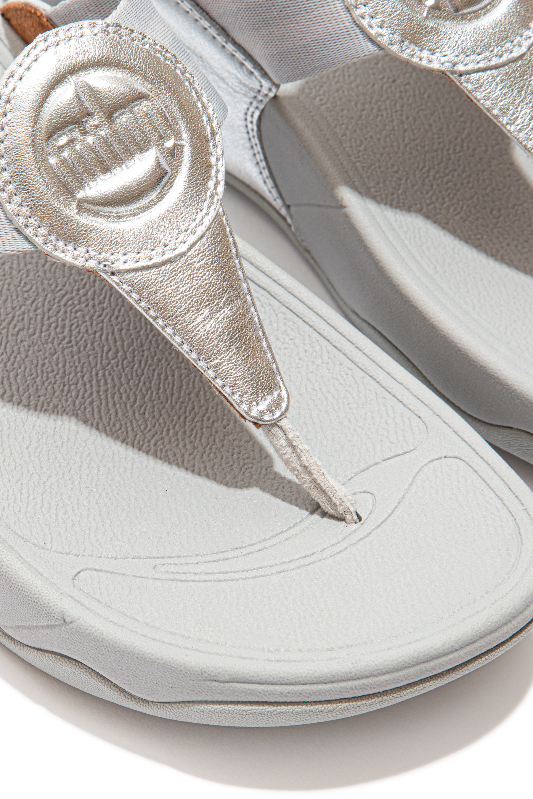 silver walkstar fitflops