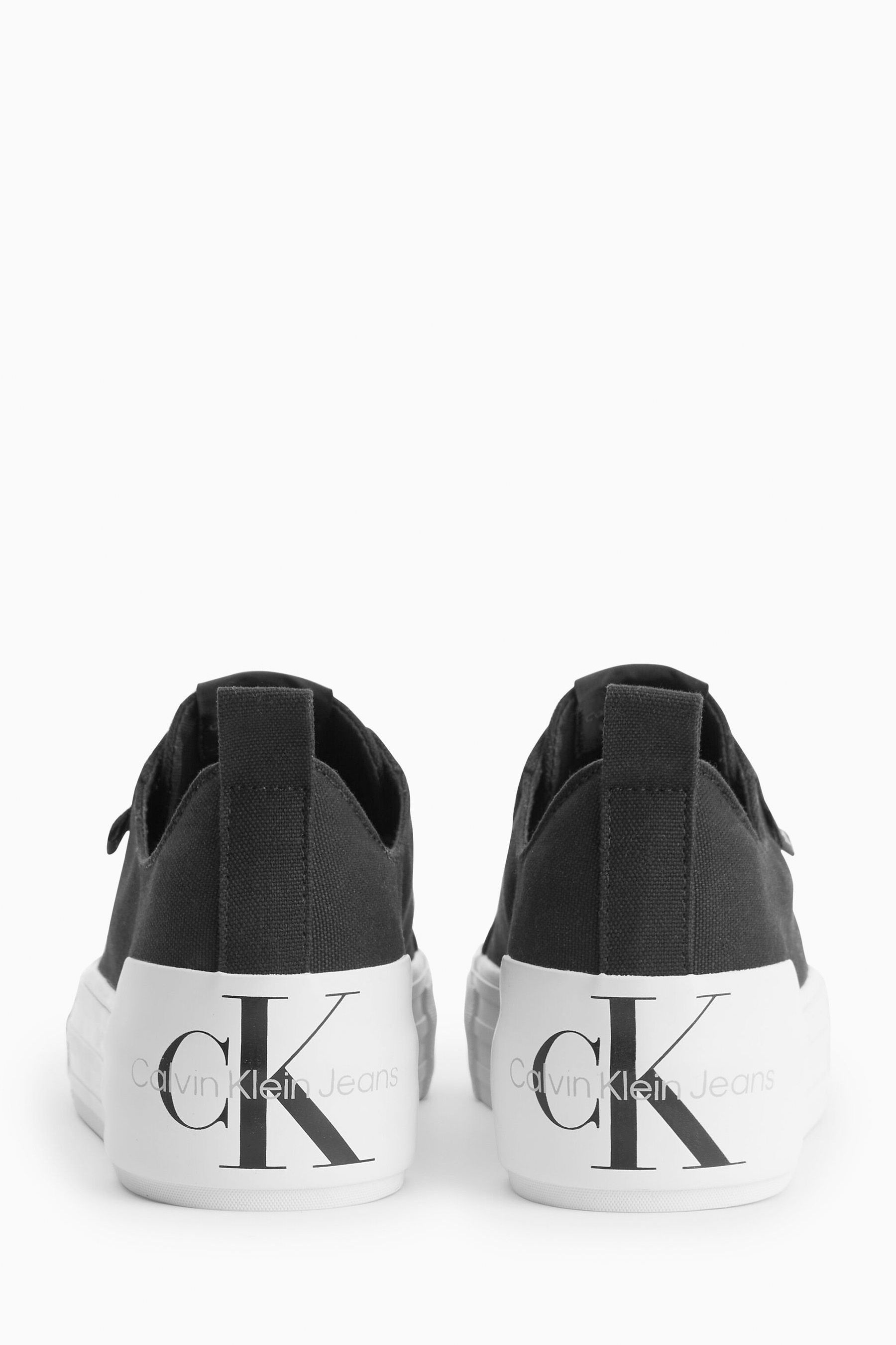 vulcanised flatform trainers