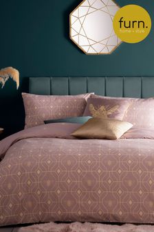 furn. Blush Pink Bee Deco Geometric Reversible Duvet Cover and Pillowcase Set