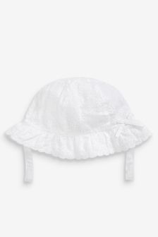 White Broderie Baby Summer Bucket Hat (0mths-2yrs)