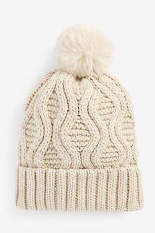 Oatmeal Cream Cable Pom Hat
