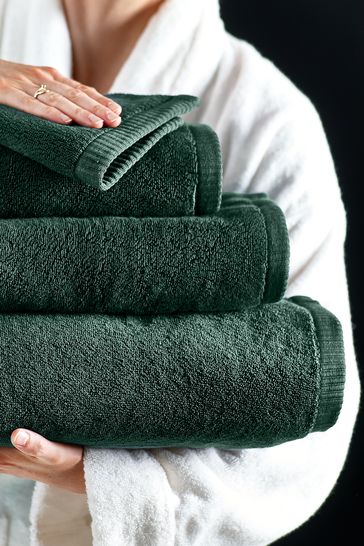 Green Luxury Cotton Towel