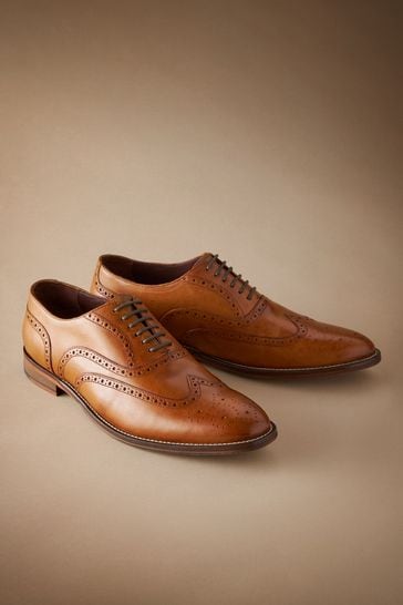 Tan Brown Regular Fit Signature Italian Leather Wing Cap Brogues