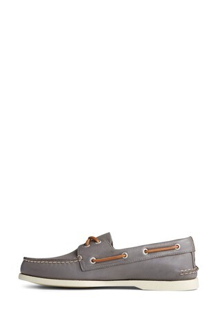 grey sperrys