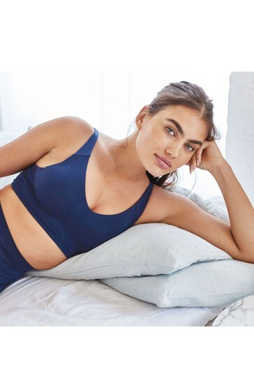 Navy Forever Comfort® Non Wire Longline Bra