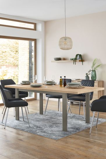 Light Bronx Oak Effect Rectangle 6 to 8 Seater Extending Dining Table