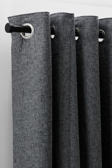 Black Extendable Stud End 28mm Curtain Pole Kit