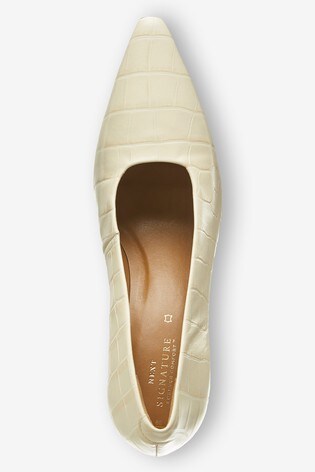 next signature shoes womens