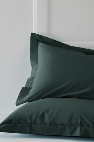 Set of 2 Dark Green Cotton Rich Pillowcases