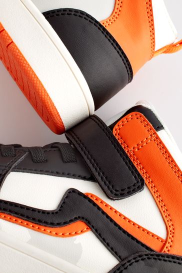 Basketball shoes sales with velcro straps