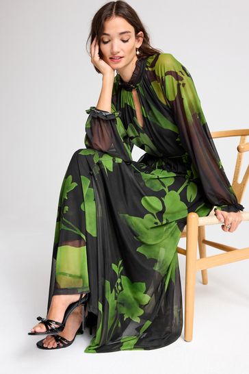 Green long sleeve discount floral dress