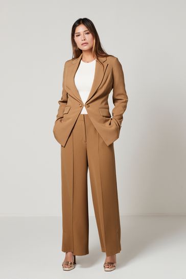 Fitted camel hot sale blazer