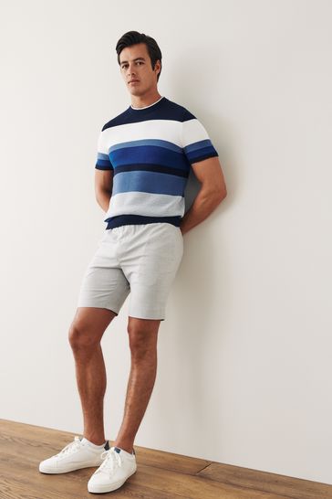 Stretch outlet jogger shorts