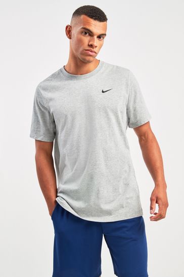 Nike camiseta gris de entrenamiento Dri-FIT