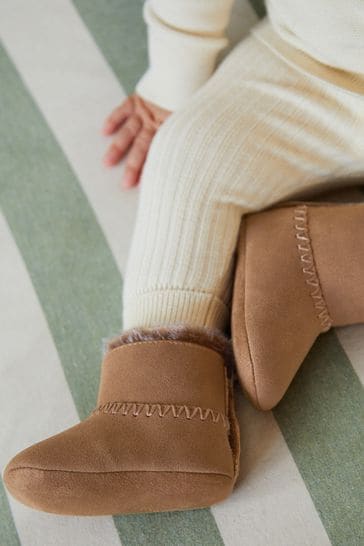 Tan Brown Cosy Pull On Baby Boots (0-24mths)
