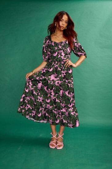 Another Sunday Milkmaid Midi Dress With Lace Trim Detail In Black Geo Print