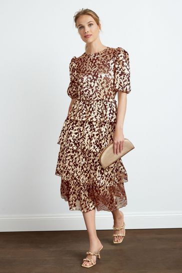 Brown Foil Print Plissé Tiered Short Sleeve Midi Dress