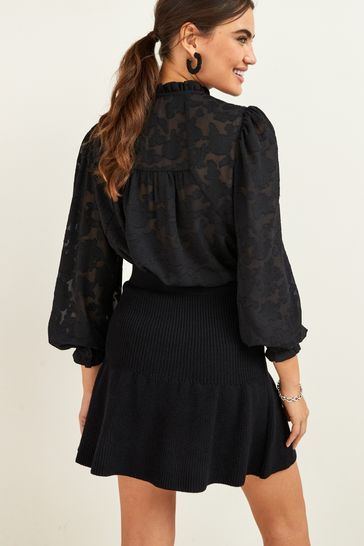 Black ruffle skirt on sale dress