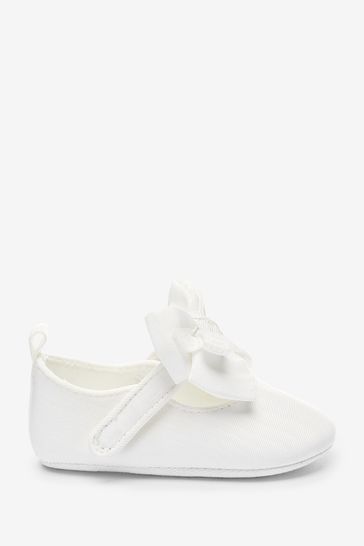 Baker by Ted Baker Ivory Bow Mary Jane Padders