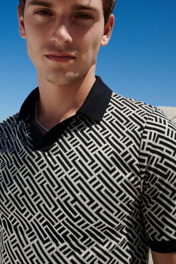 Black/White Cuban Collar Pattern Polo Shirt