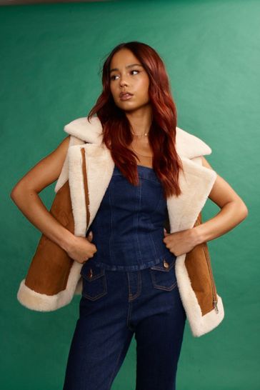 Another Sunday Faux Fur Suedette Gilet In Brown