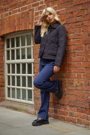 Another Sunday Diamond Quilted Padded Lightweight Jacket with Collar In Black