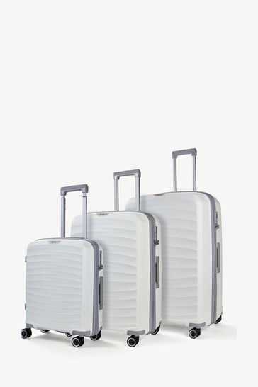 Set of hotsell three suitcases