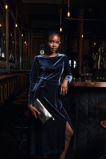 Next top velvet dress
