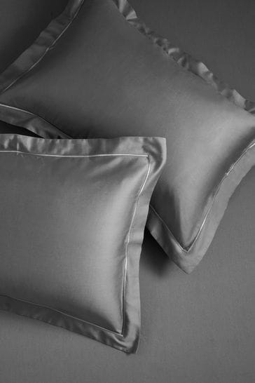 Juego de 2 fundas de almohada gris Charcoal con trama de 300 hilos 100% algodón estándar de la Collection Luxe
