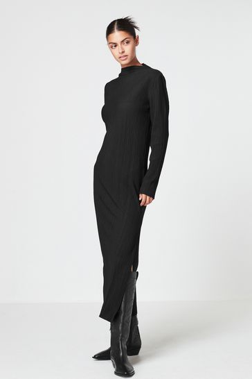 Black ribbed long sleeve discount midi dress