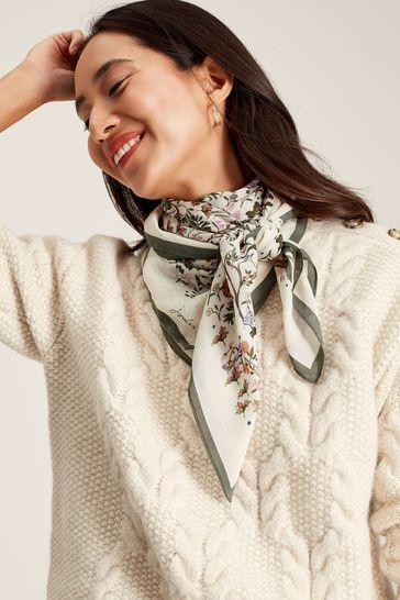 Printed deals square scarf