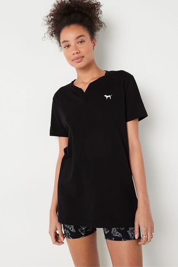 Black v neck polo t shirt new arrivals